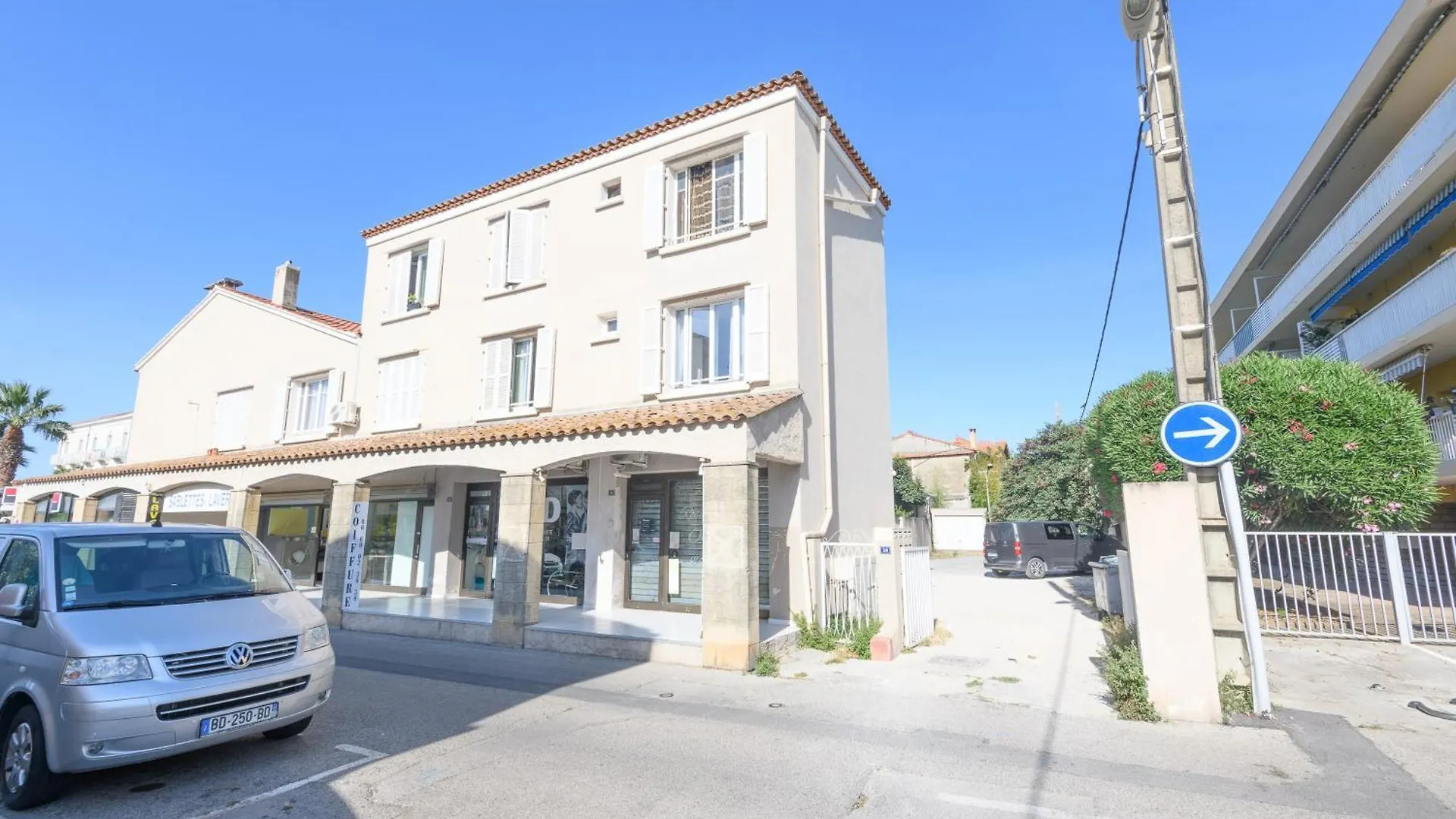 Apartment La Perle, Studio 50 M De La Plage , Parking, Clim, Rivage Privilege La Seyne-sur-Mer