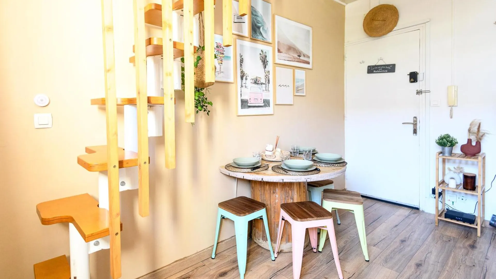 Apartment La Perle, Studio 50 M De La Plage , Parking, Clim, Rivage Privilege La Seyne-sur-Mer